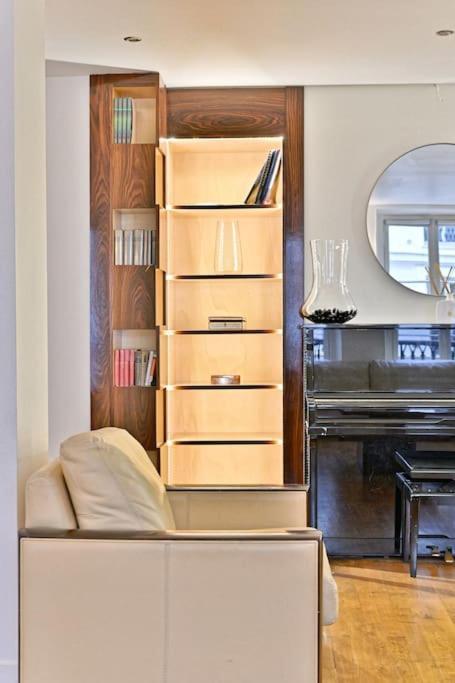 Appartement Prestigieux Et Lumineux De 150m2 - Ii